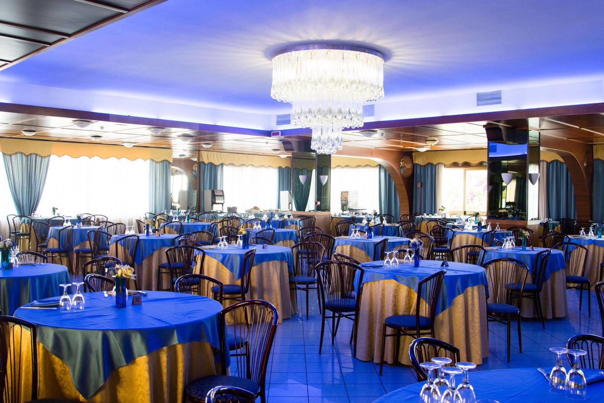 Grand Hotel Dei Cesari Dependance อันซีโอ ภายนอก รูปภาพ