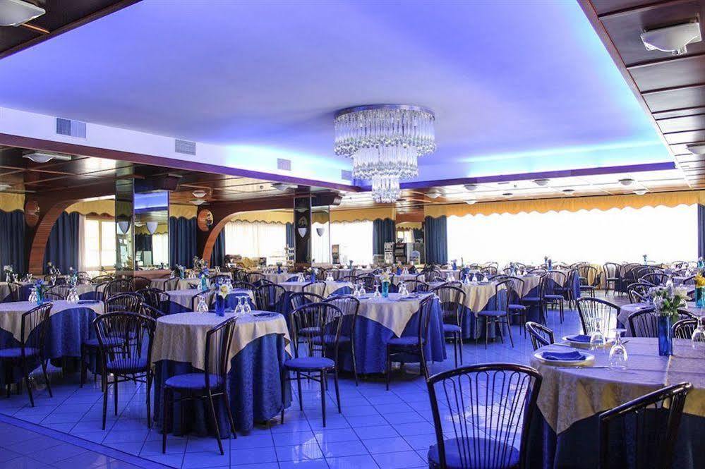 Grand Hotel Dei Cesari Dependance อันซีโอ ภายนอก รูปภาพ